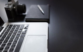 下载乐鱼体育APP-英超冲刺季：悬念持续升温，魅力无限！，英超集锦2021