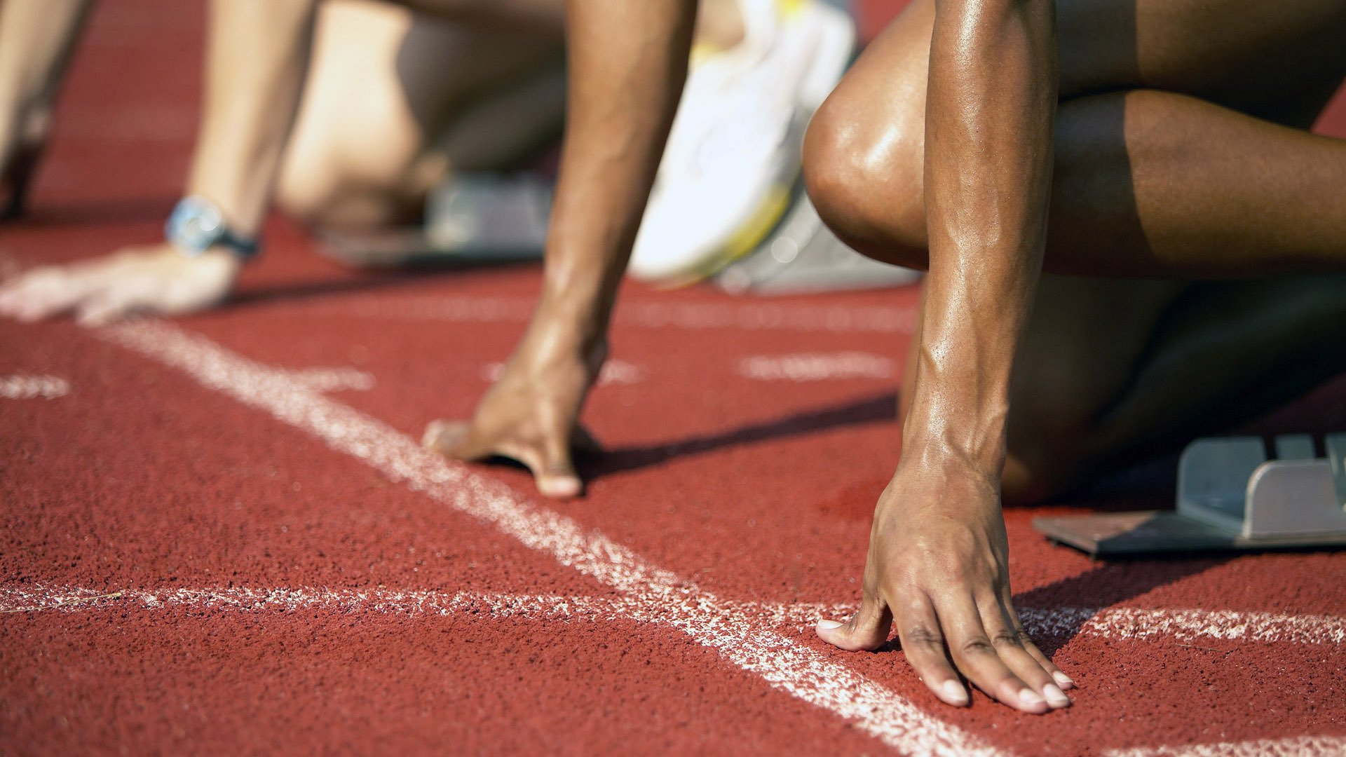 张雨霏分段游速全场最快,张雨霏的比赛