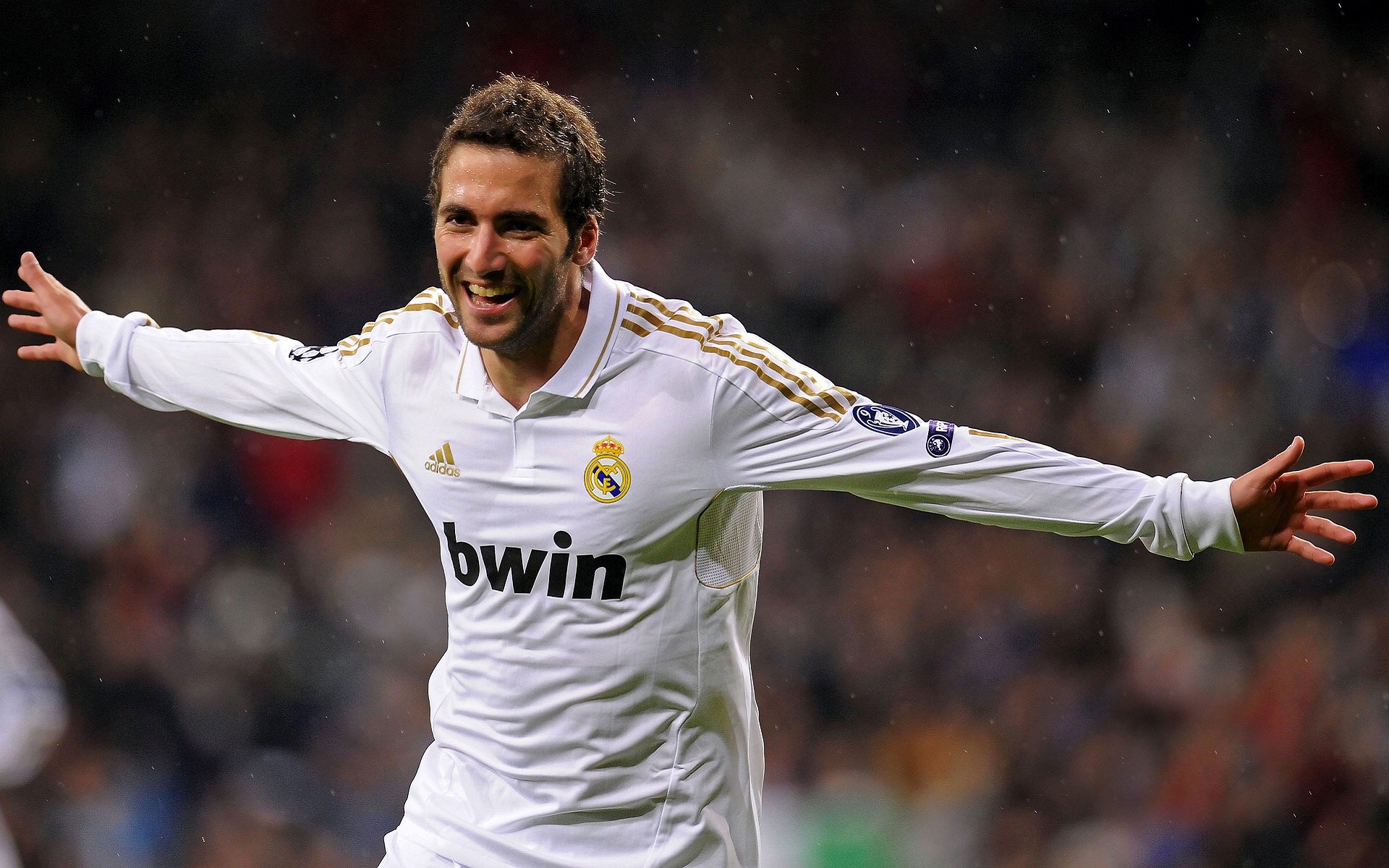 英超激烈争夺,豪门竞争趋于白热化